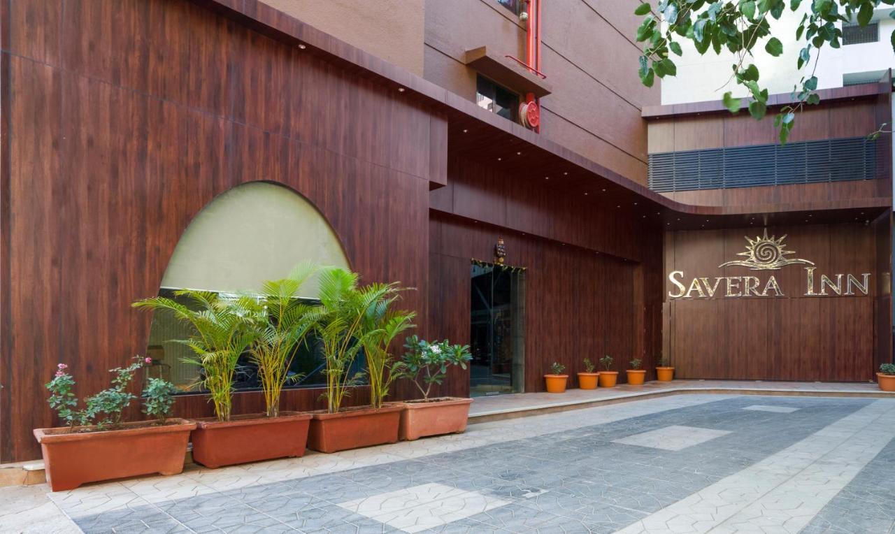 Treebo Premium Savera Inn Bombay Eksteriør billede
